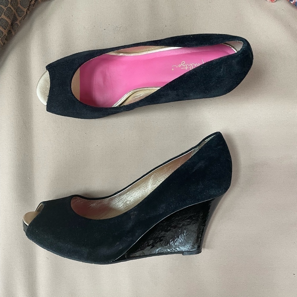 Lilly Pulitzer Suede Peep Toe Wedge Slip On Heels in Black Size 8.5‎